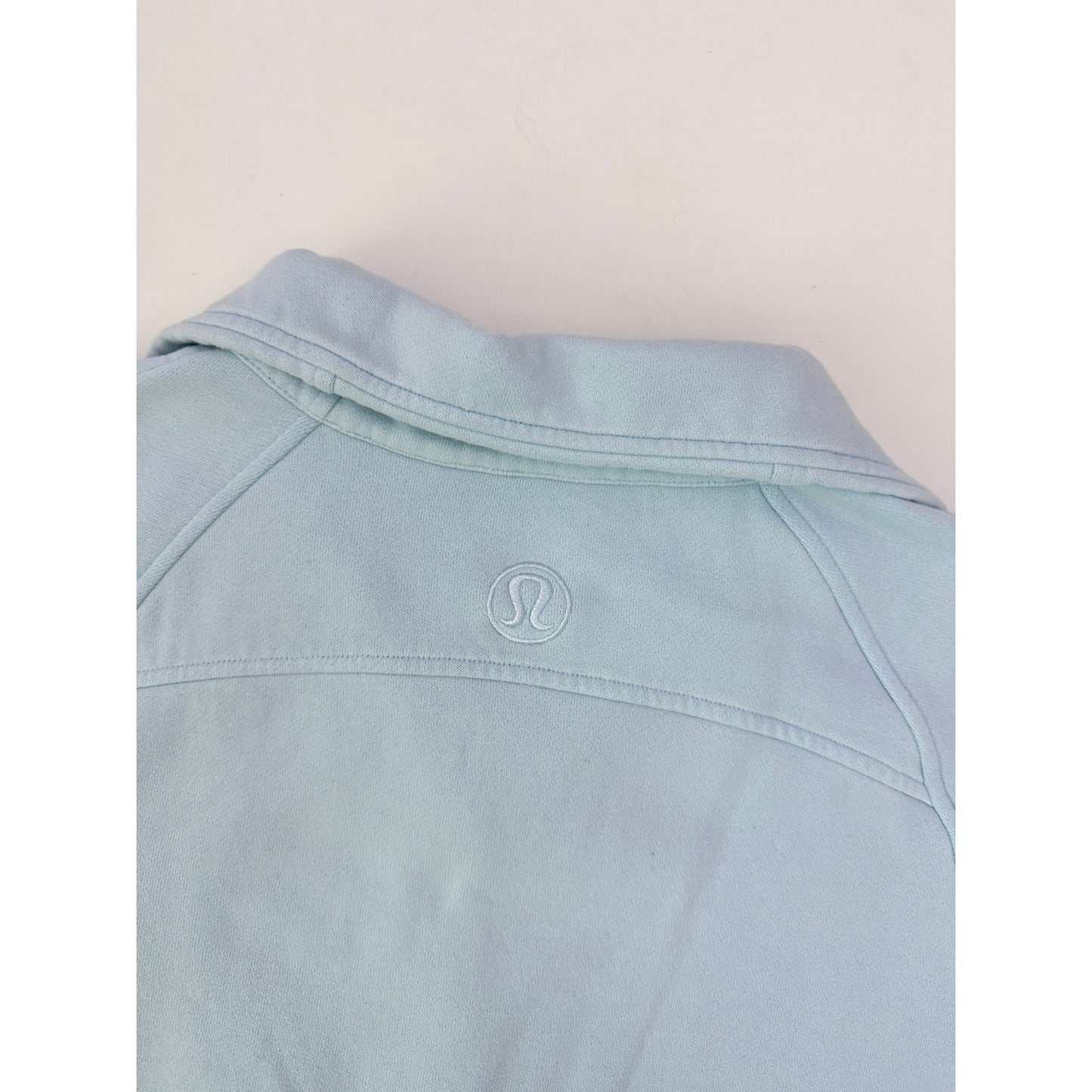 Lululemon Hawaii blue linen scuba 1/2 zip funnel neck - Size M/L