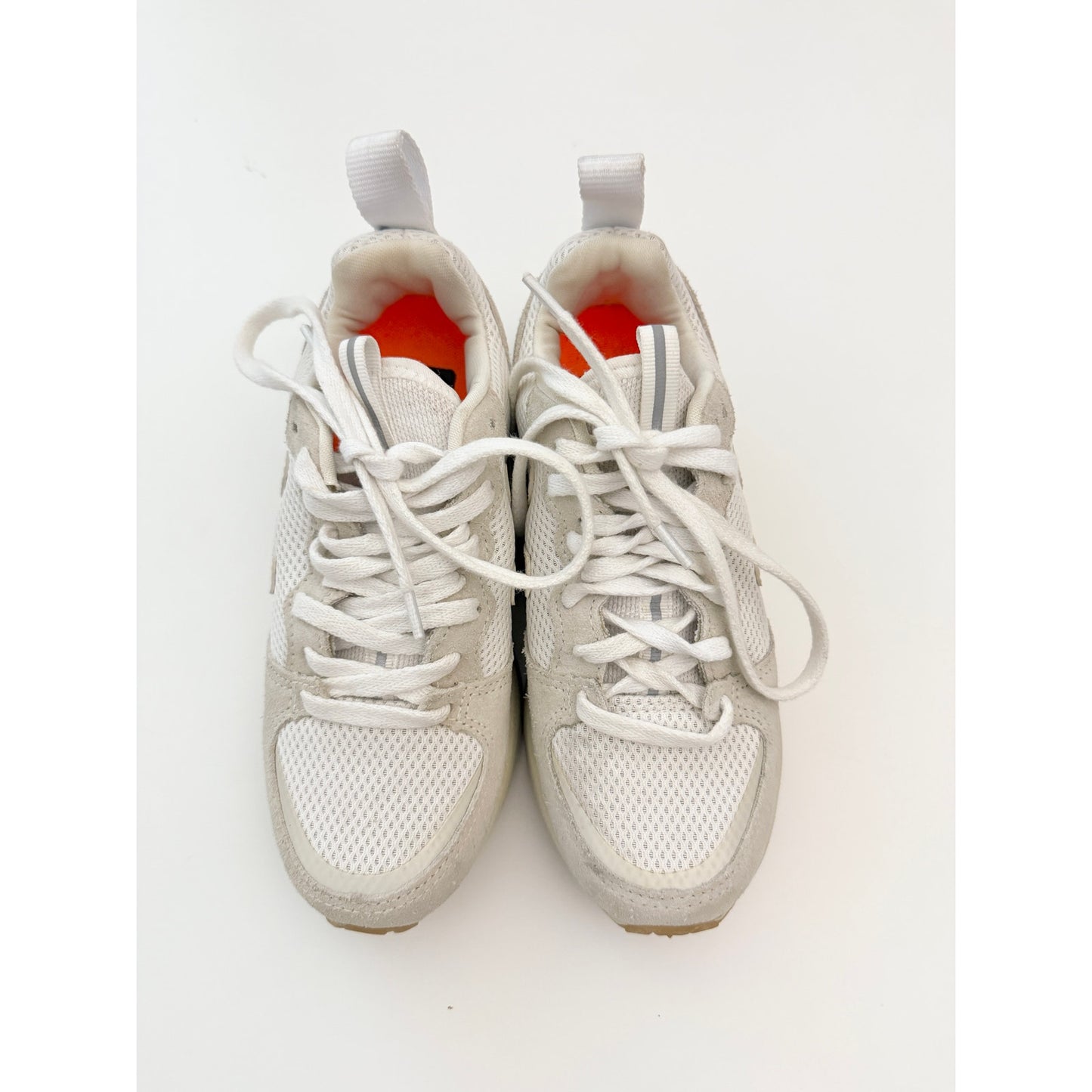 Veja venture white/ beige sneakers - size W 5