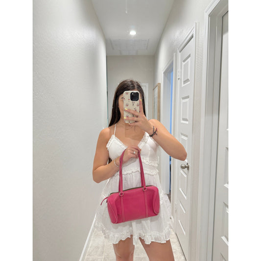 Vintage Dooney & Bourke pink barrel shoulder bag