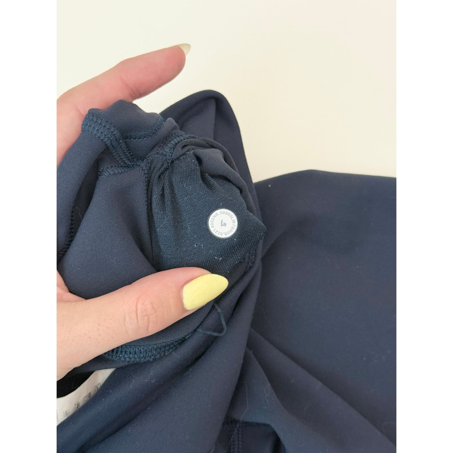 Lululemon Wunder train biker shorts - size 4, 8" inseam