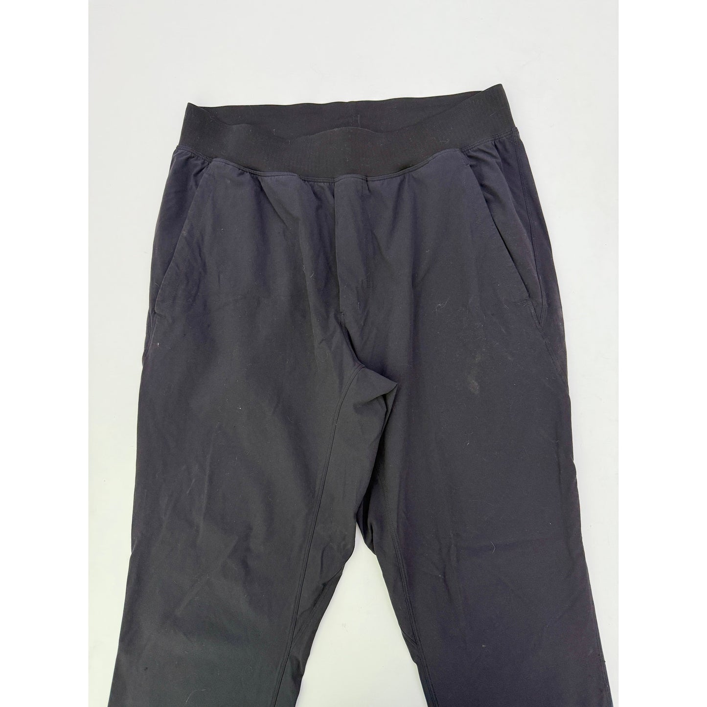 Lululemon black in mind pant 29" inseam - size medium