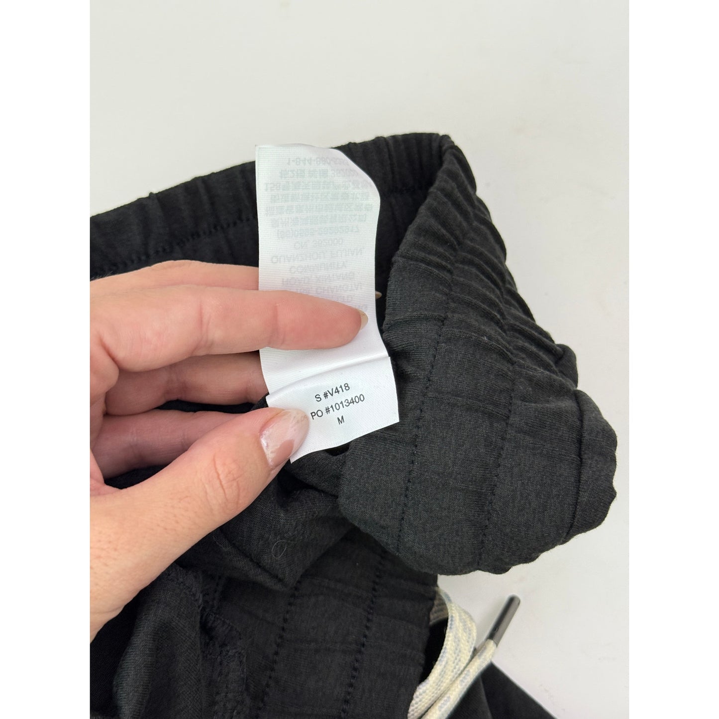 Men's Vuori Ponto Performance Pants - size M, 30" inseam