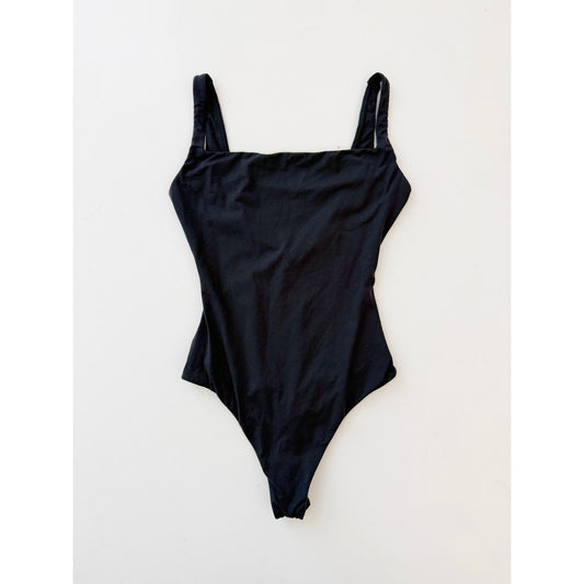 skims squareneck fits everybody bodysuit - size XS