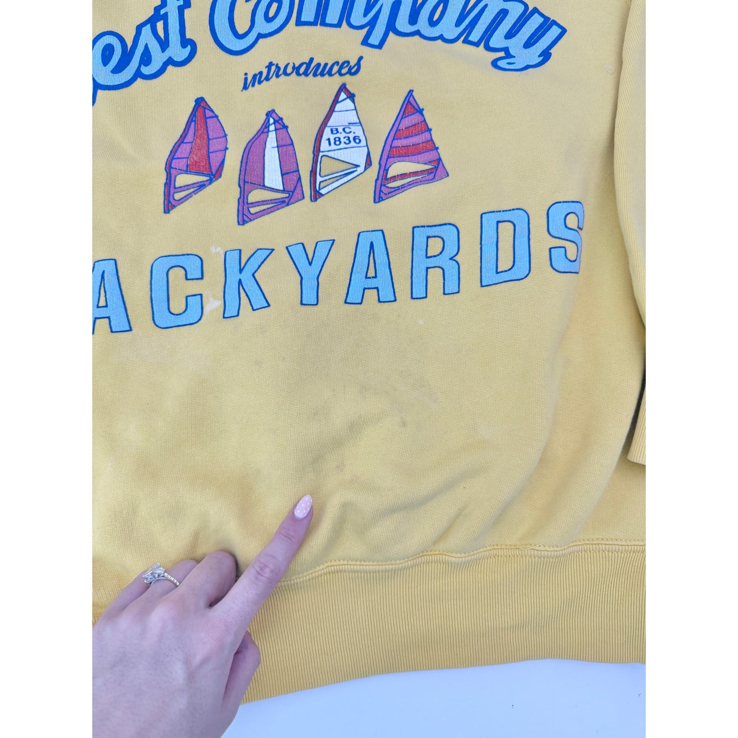 Vintage best company backyards yellow crewneck - size large