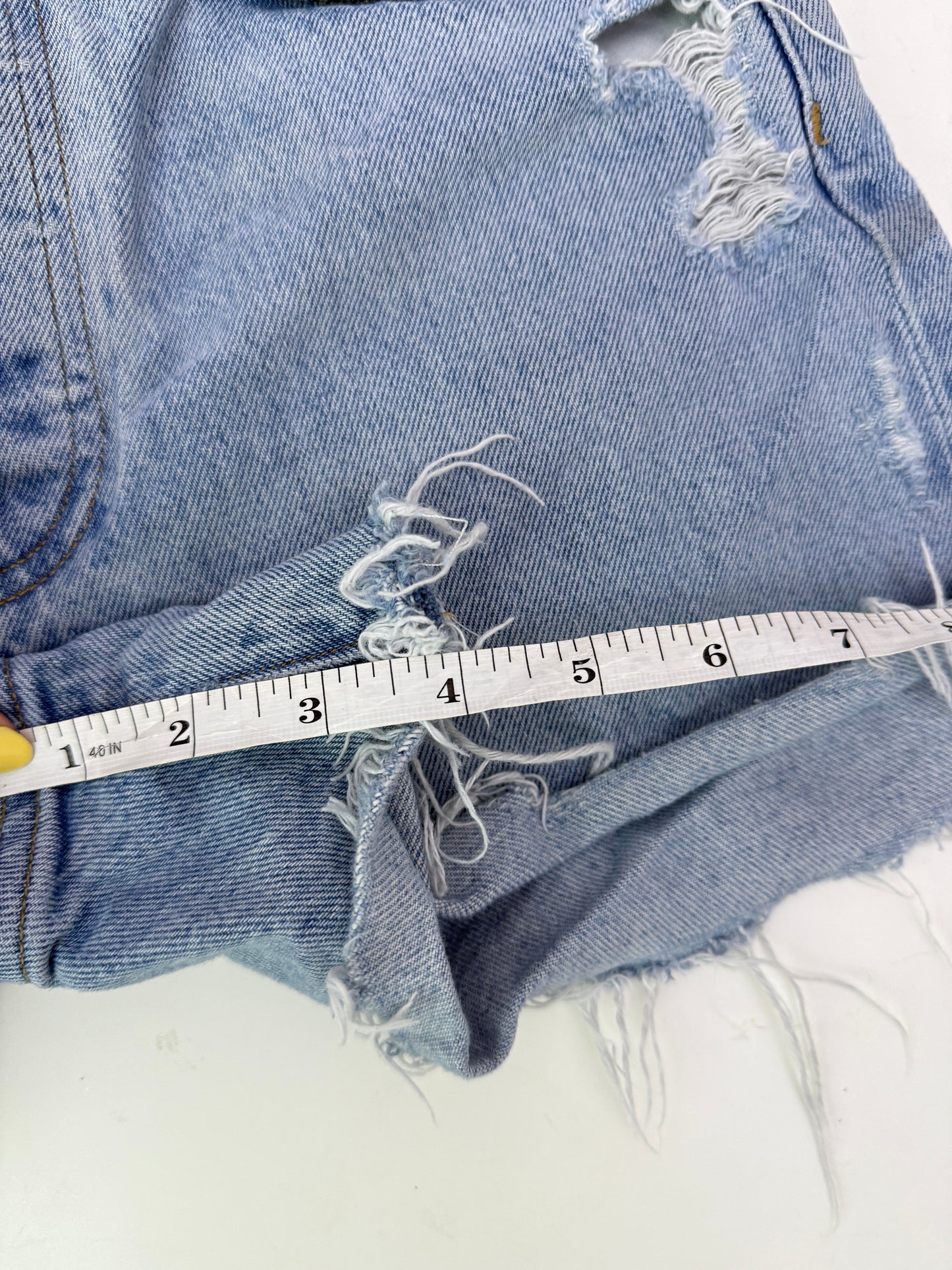 agolde high rise dee short (size 25)