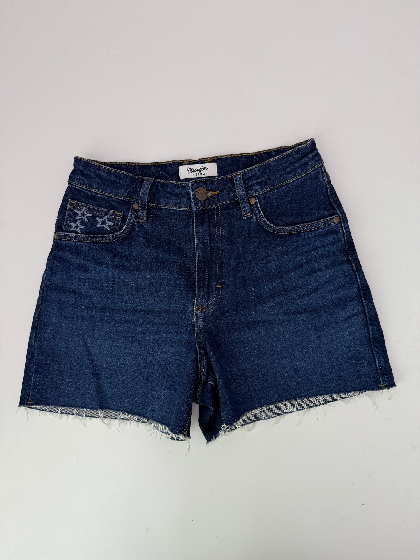 Wrangler star embroidered high rise shorts (size 28)