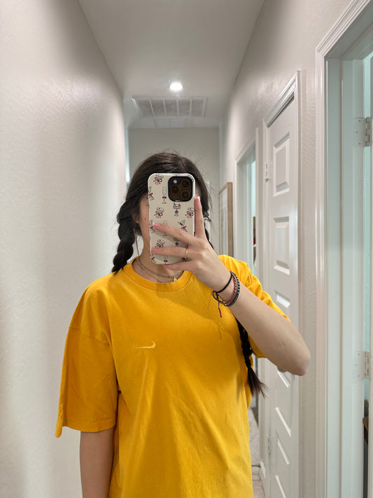 vintage yellow gold nike tee (size xl)