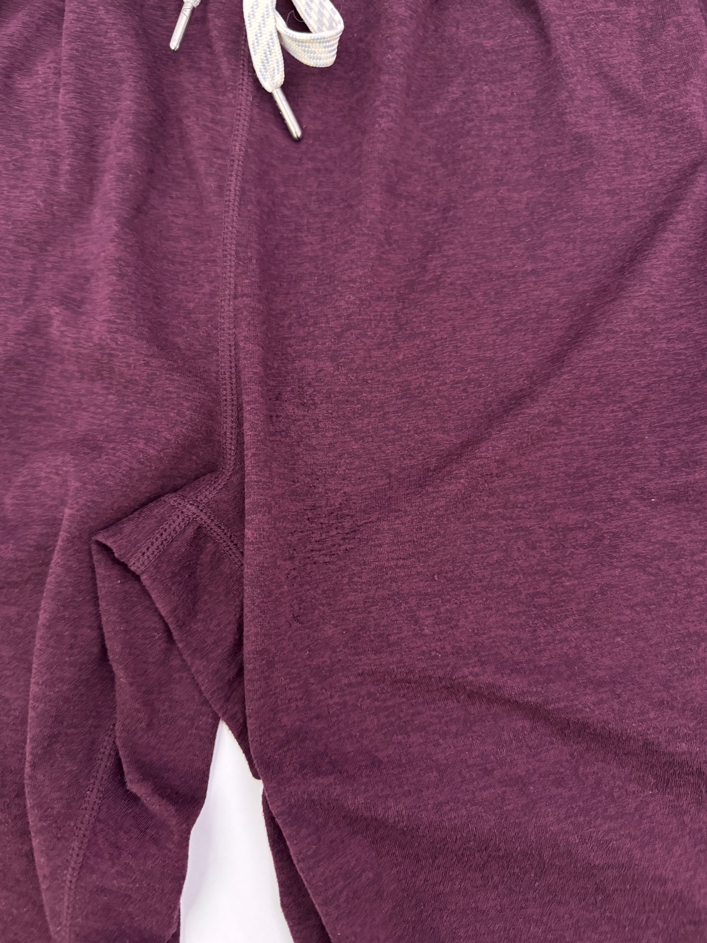 Vuori maroon halo performance joggers - size XS