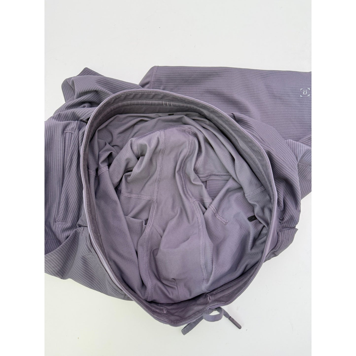 Men's Lululemon T.H.E Short lined 9" Mesh - size L