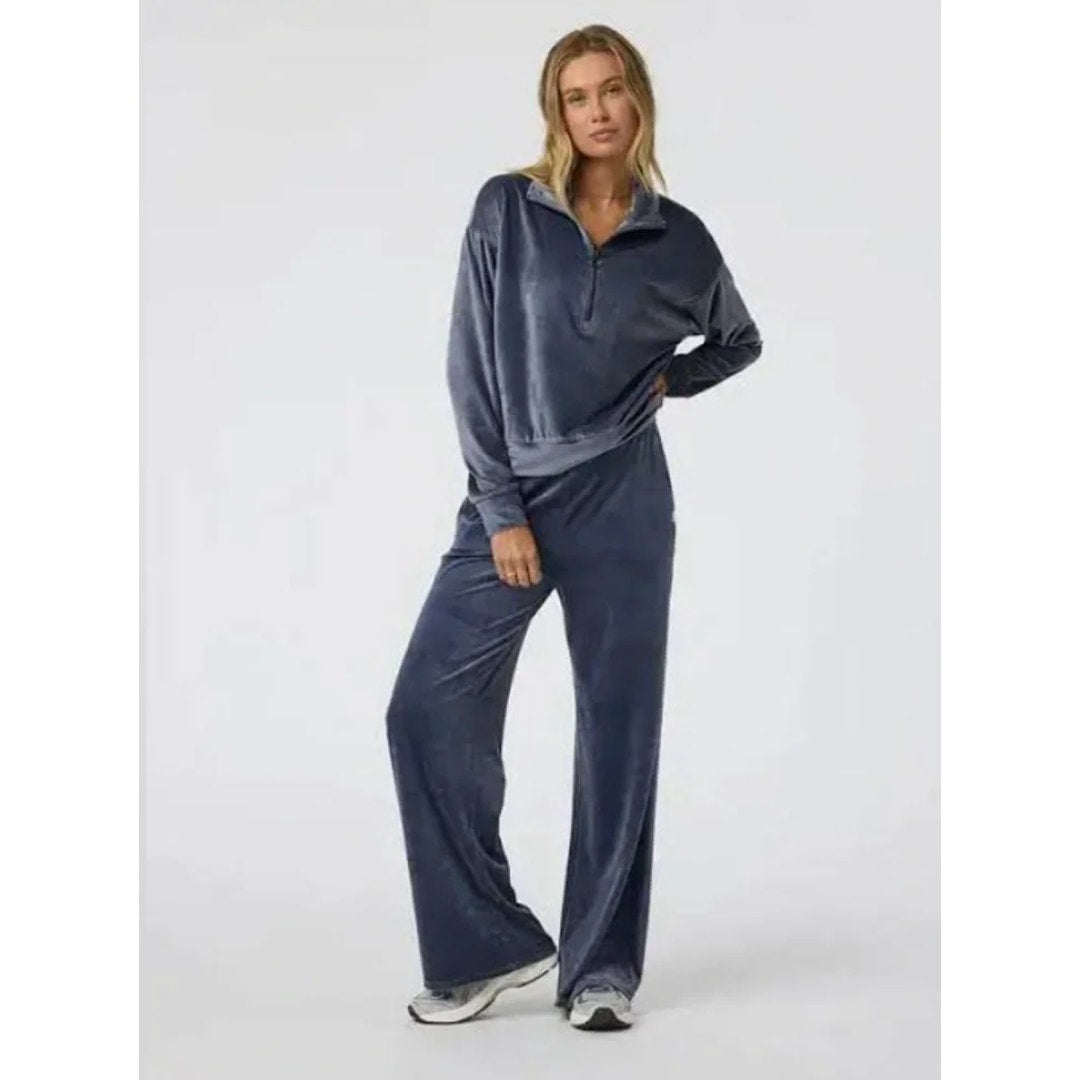Vuori haven 1/2 zip hoodie azure blue - size medium
