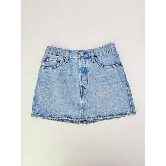 Levis light wash denim skirt - size 27