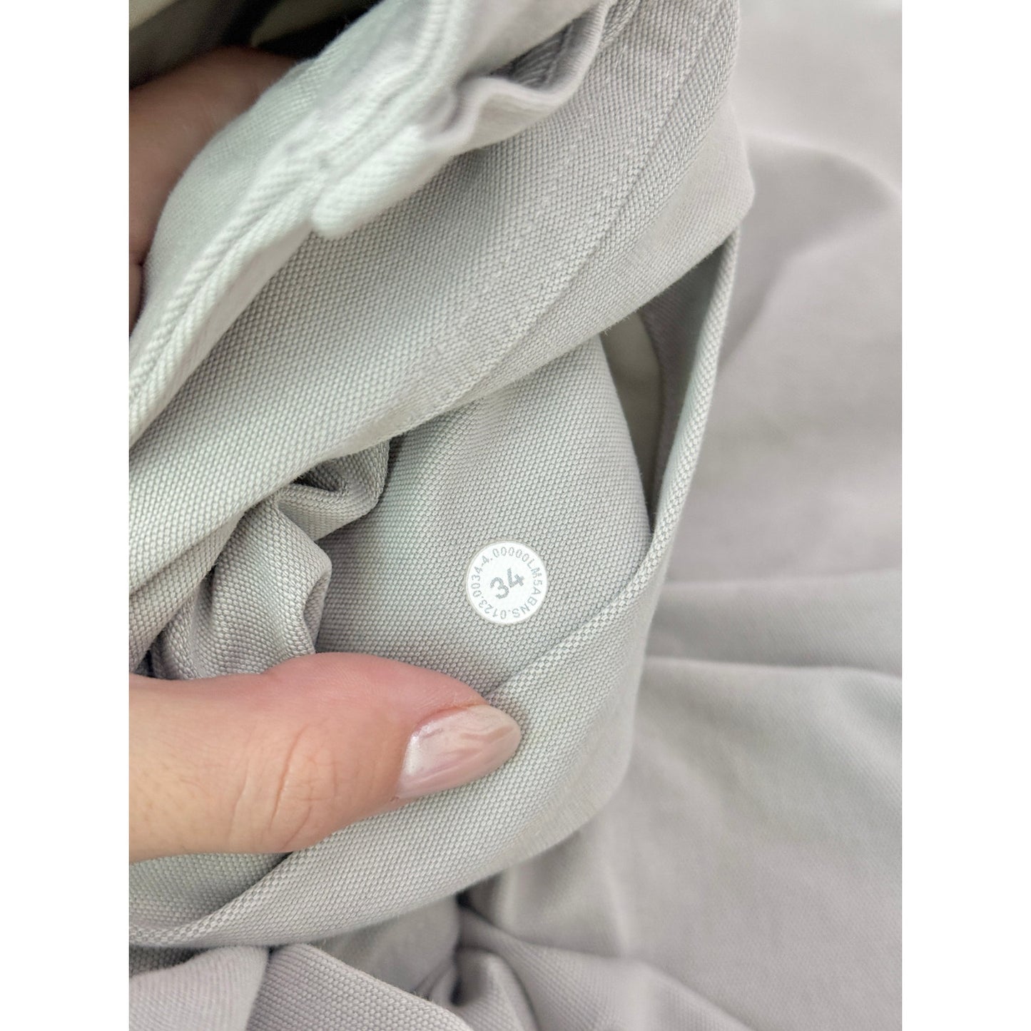 Lululemon ABC Slim-Fit Pant 32" *Utilitech - Size 34, 31" inseam
