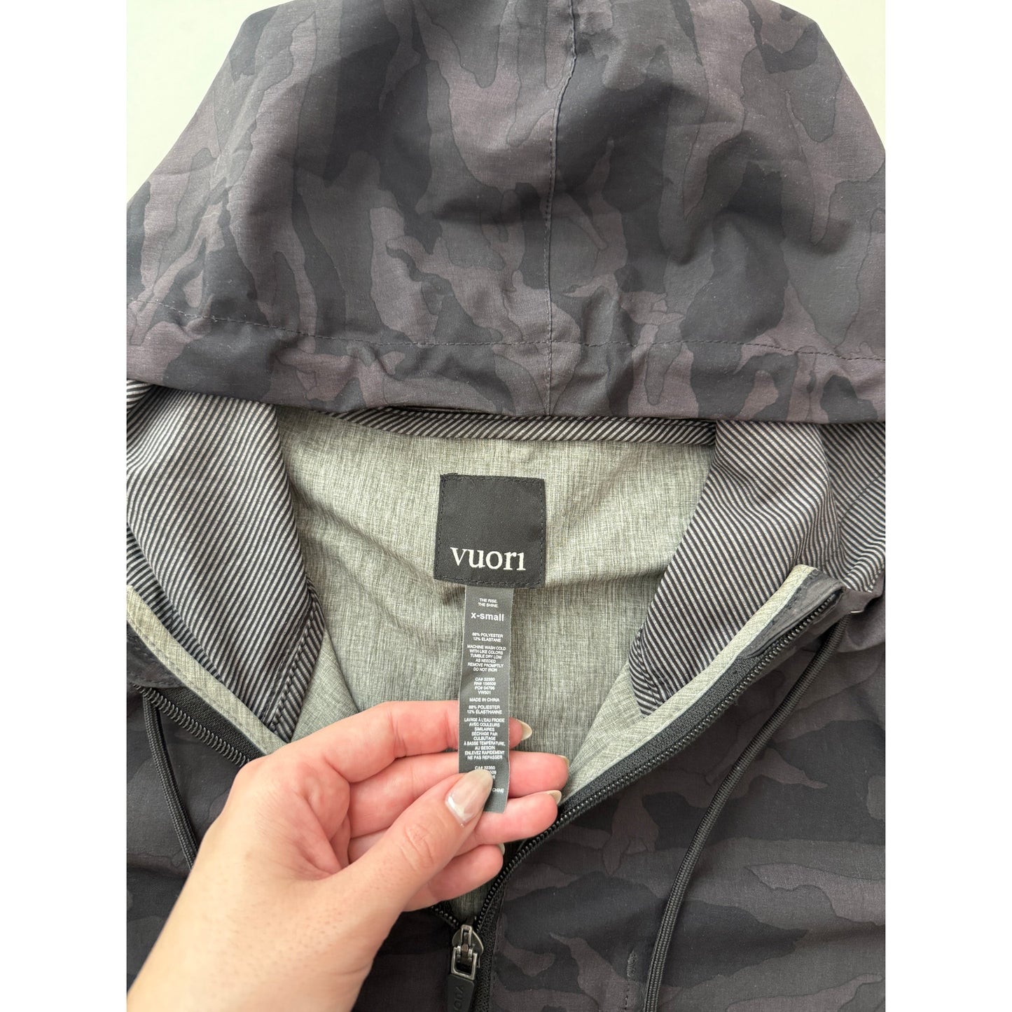 Vuori camo outdoor trainer shell - size XS