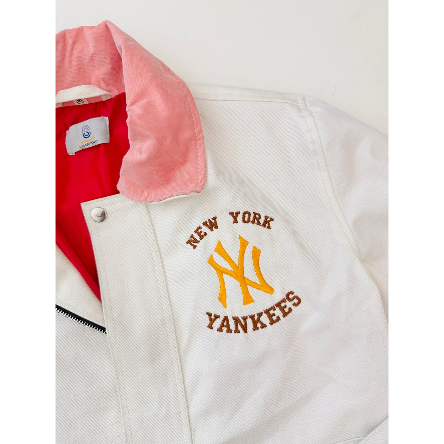 Vintage carhartt x NY yankees trucker jacket - size medium