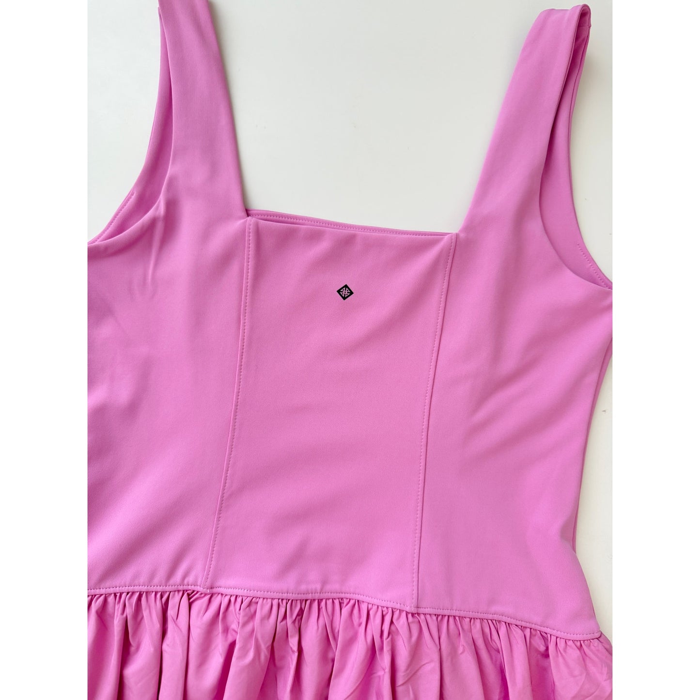 Antonio Melani pink bubble hem athletic dress - size medium