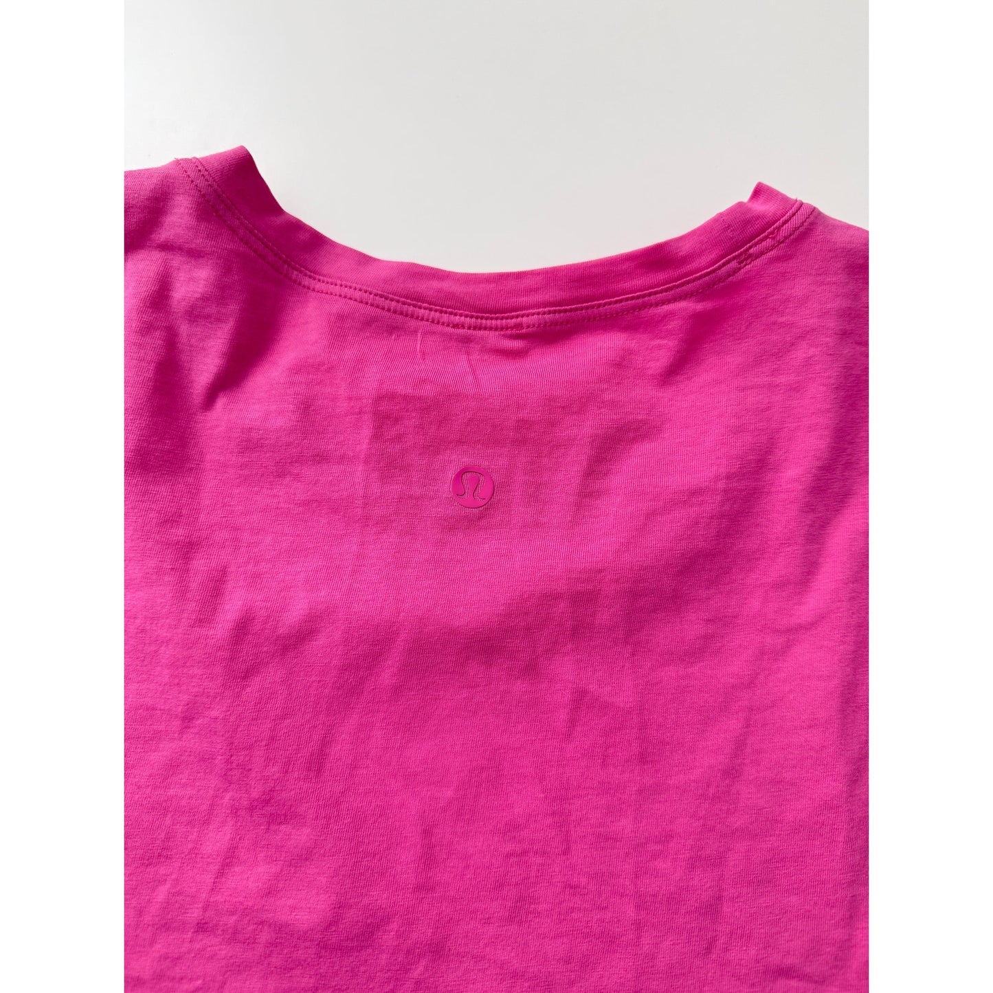 Lululemon sonic pink cates tee - size 6