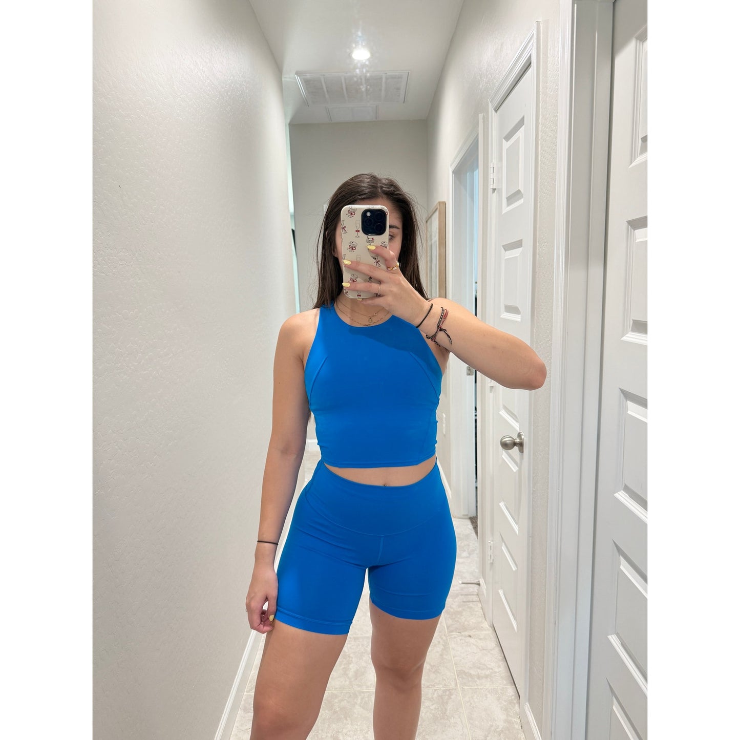 lululemon poolside blue wunder train bikers - size 6, 6" inseam