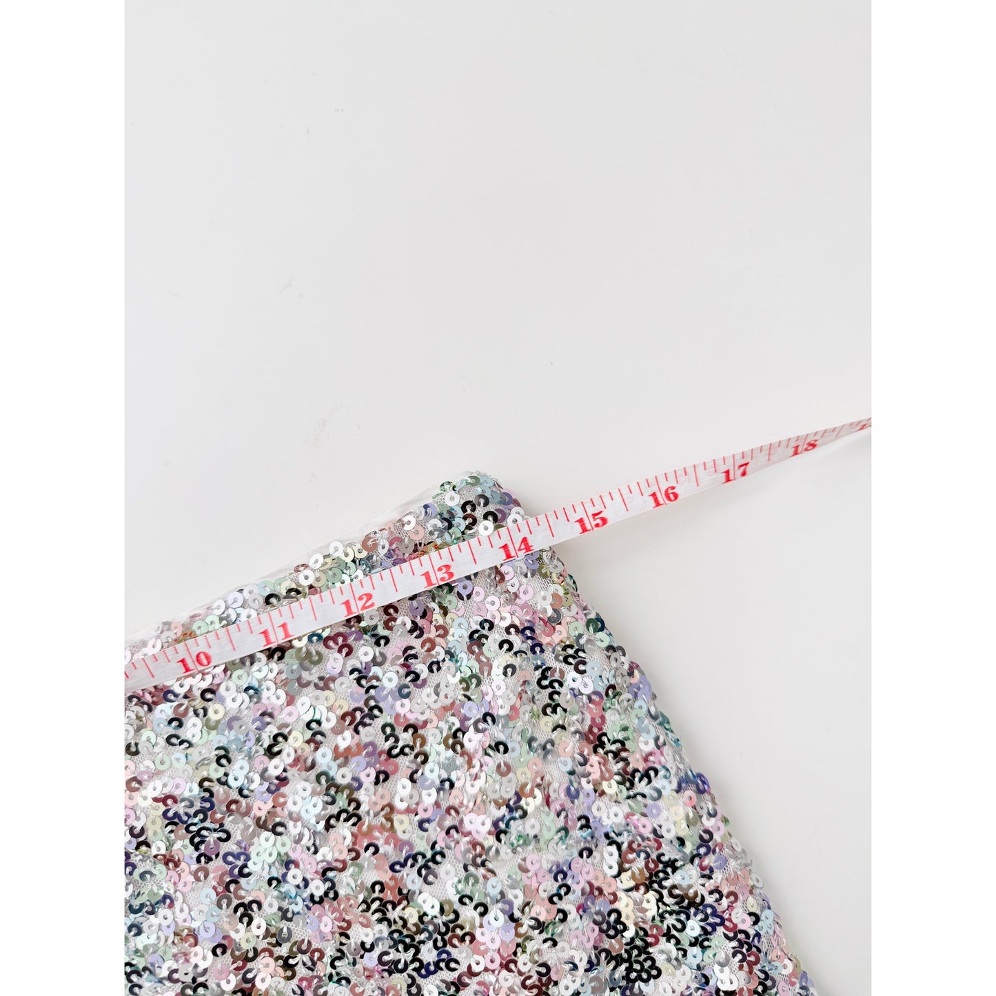 Lulu's colorful sequin mini skirt - size small