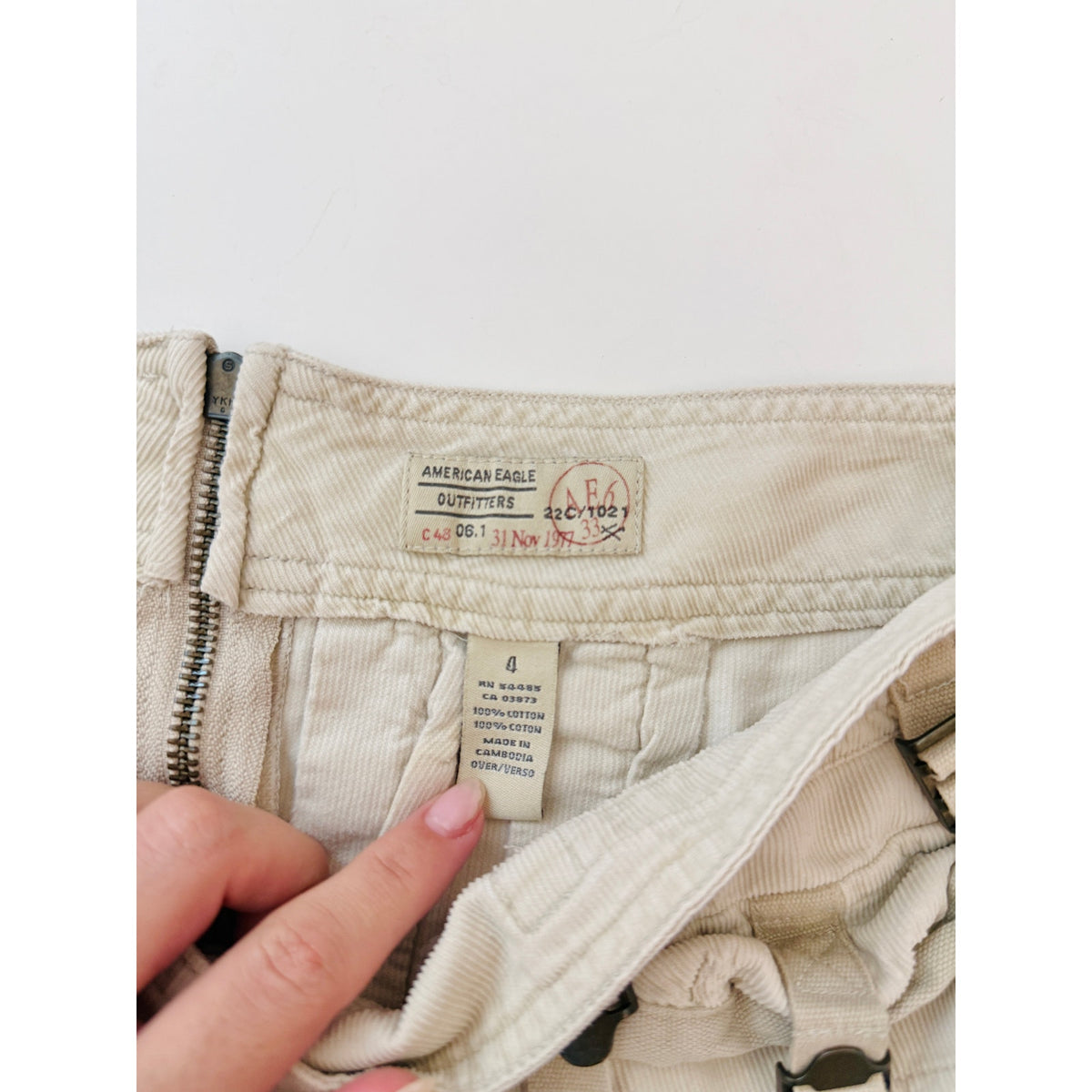 Vintage american eagle cargo pleated skirt - size 4