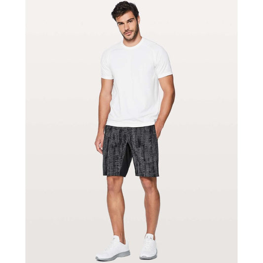 Men's Lululemon grey T.H.E. Short *Linerless 9" - size M