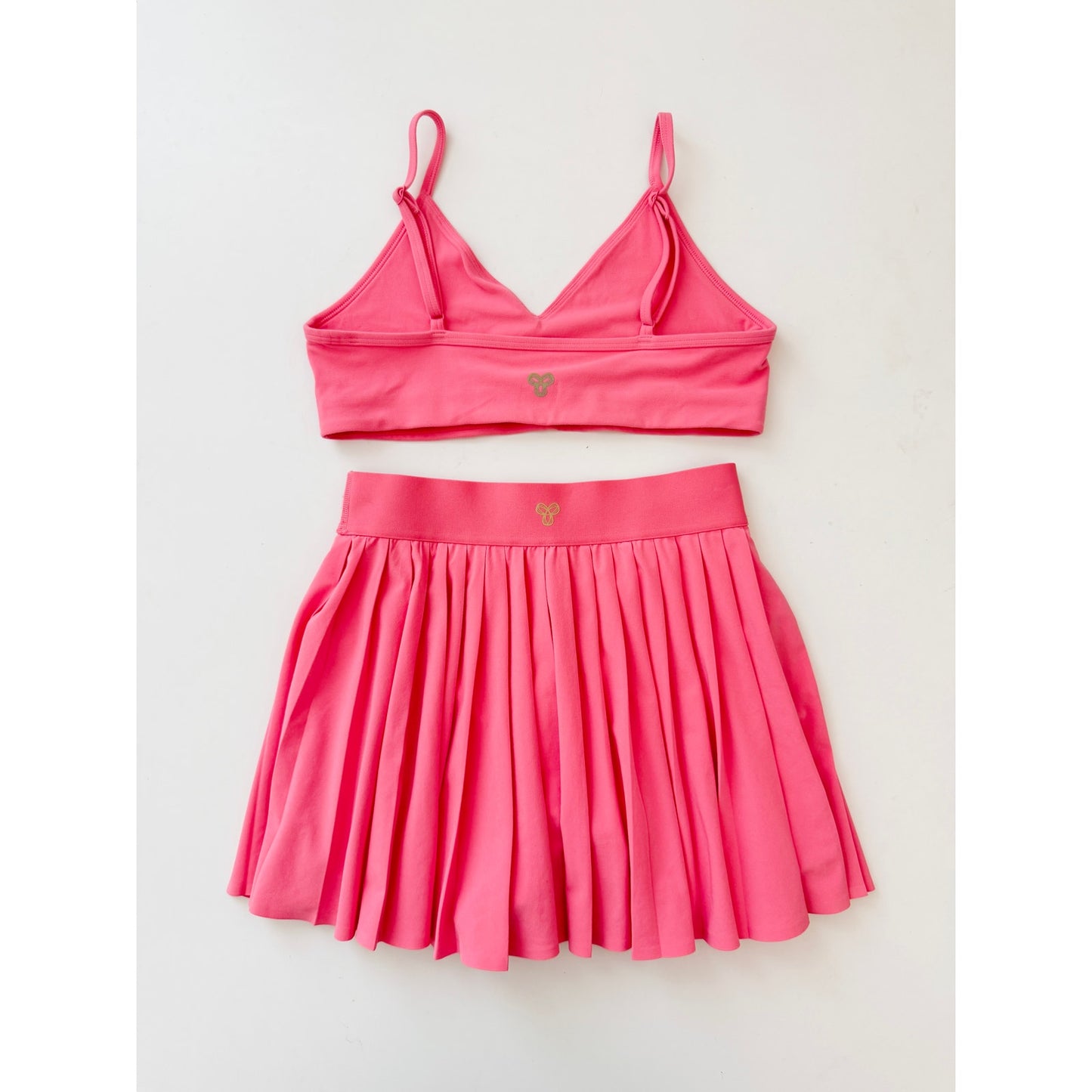 Aritzia golden movetech tennis pro skirt - size small