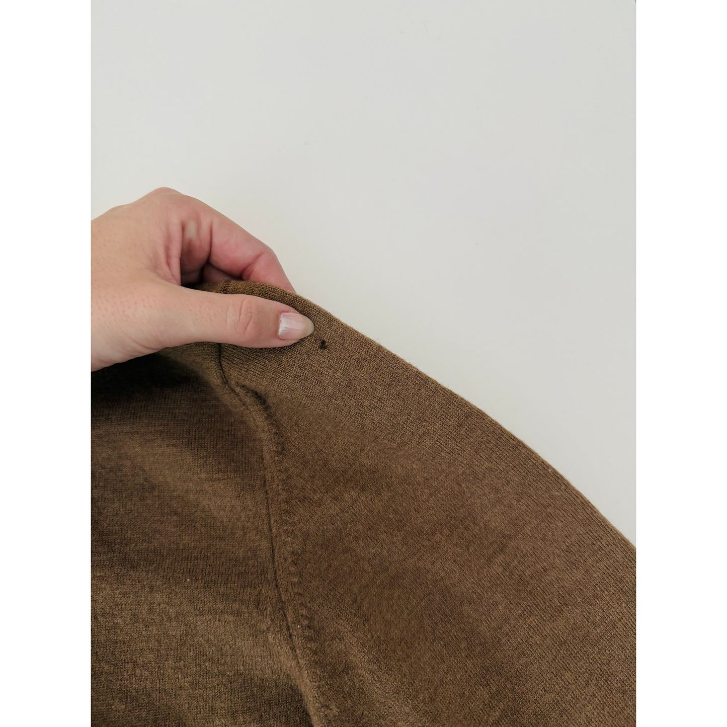 No nationality 100% wool brown sweater - size small