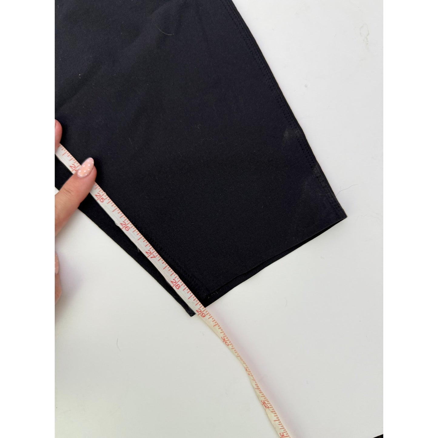 Lululemon black in mind pant 29" inseam - size medium