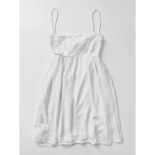 Lucy in the sky white sequin babydoll dress - size small