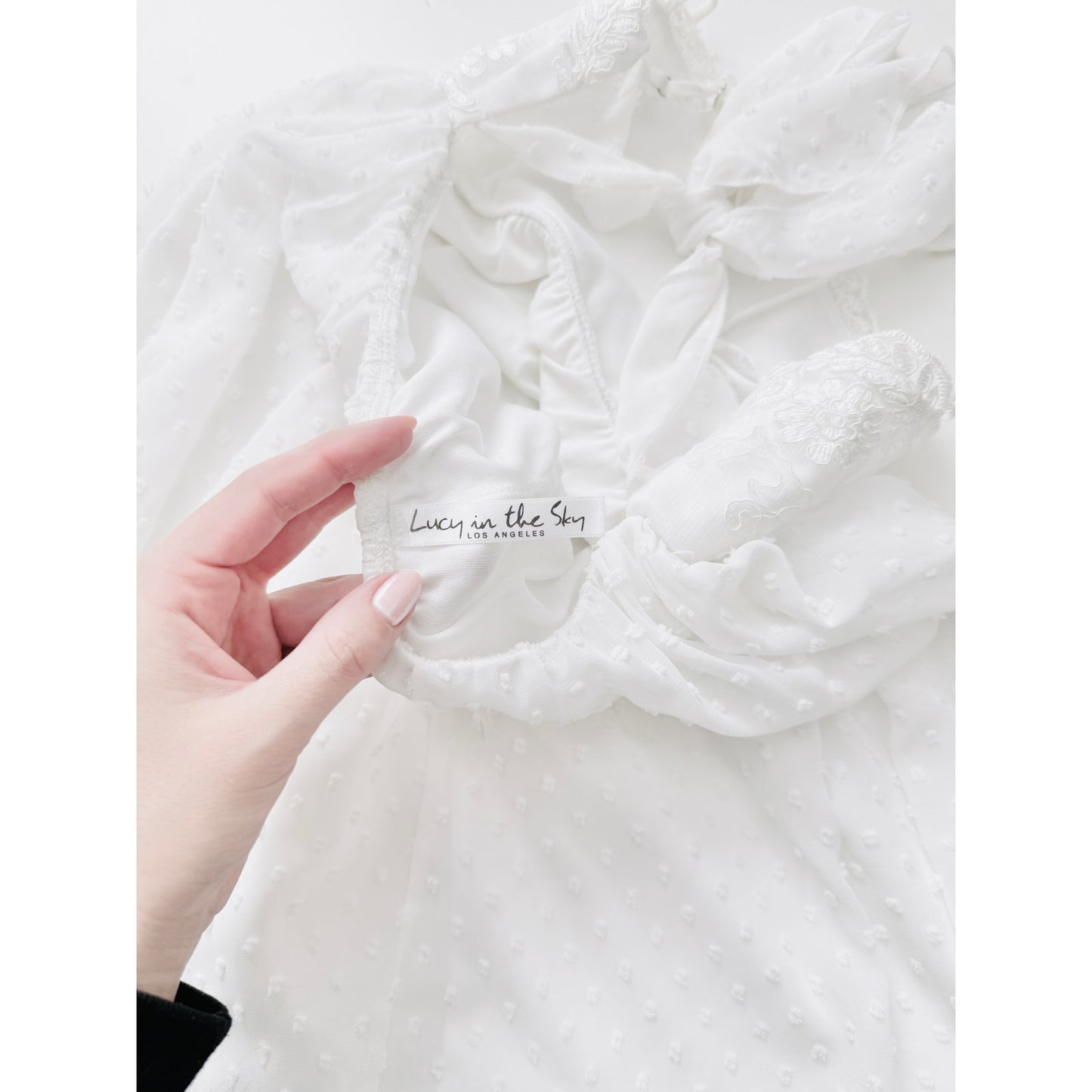 Lucy in the sky white sequin babydoll dress - size small