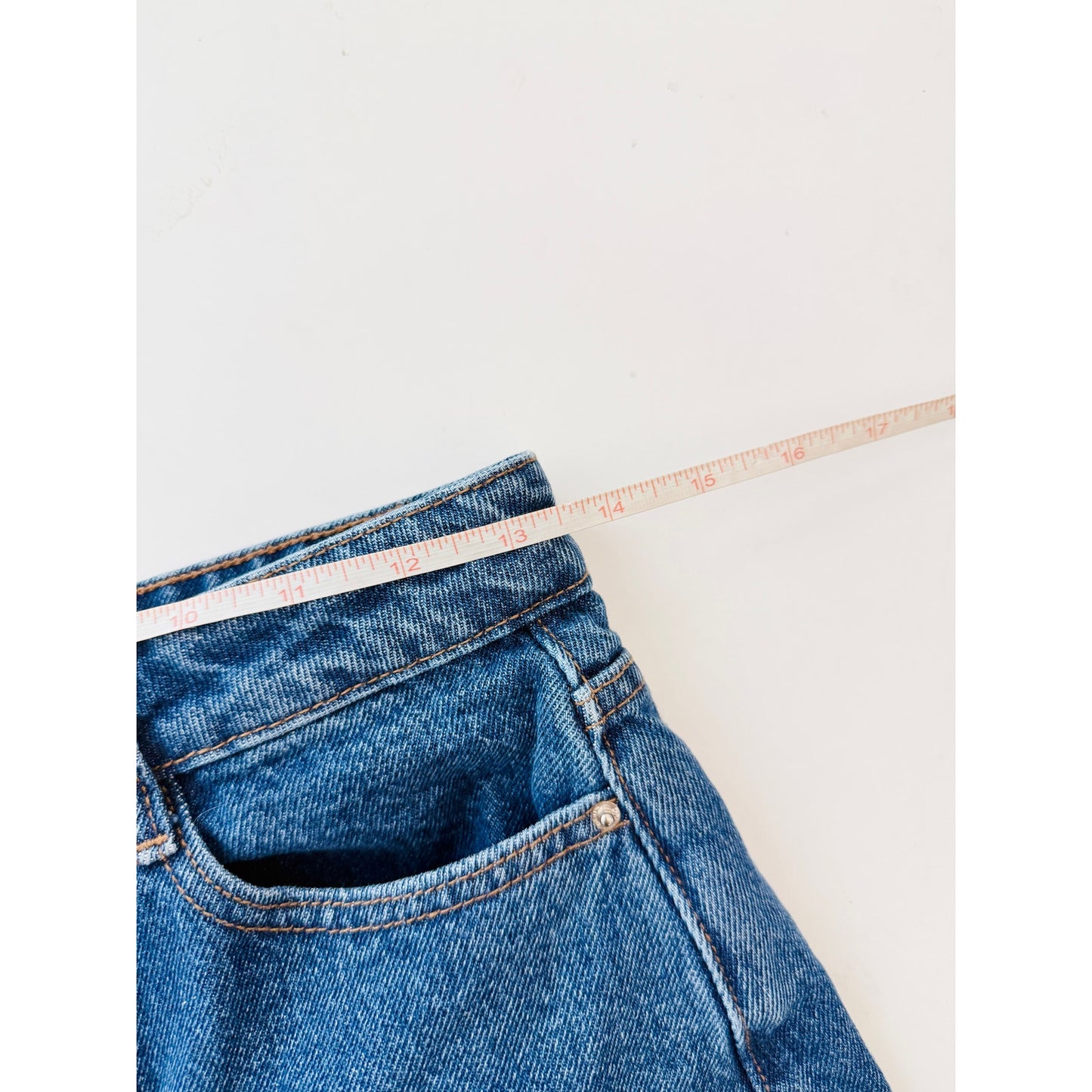 zara dark wash high rise shorts - size 4