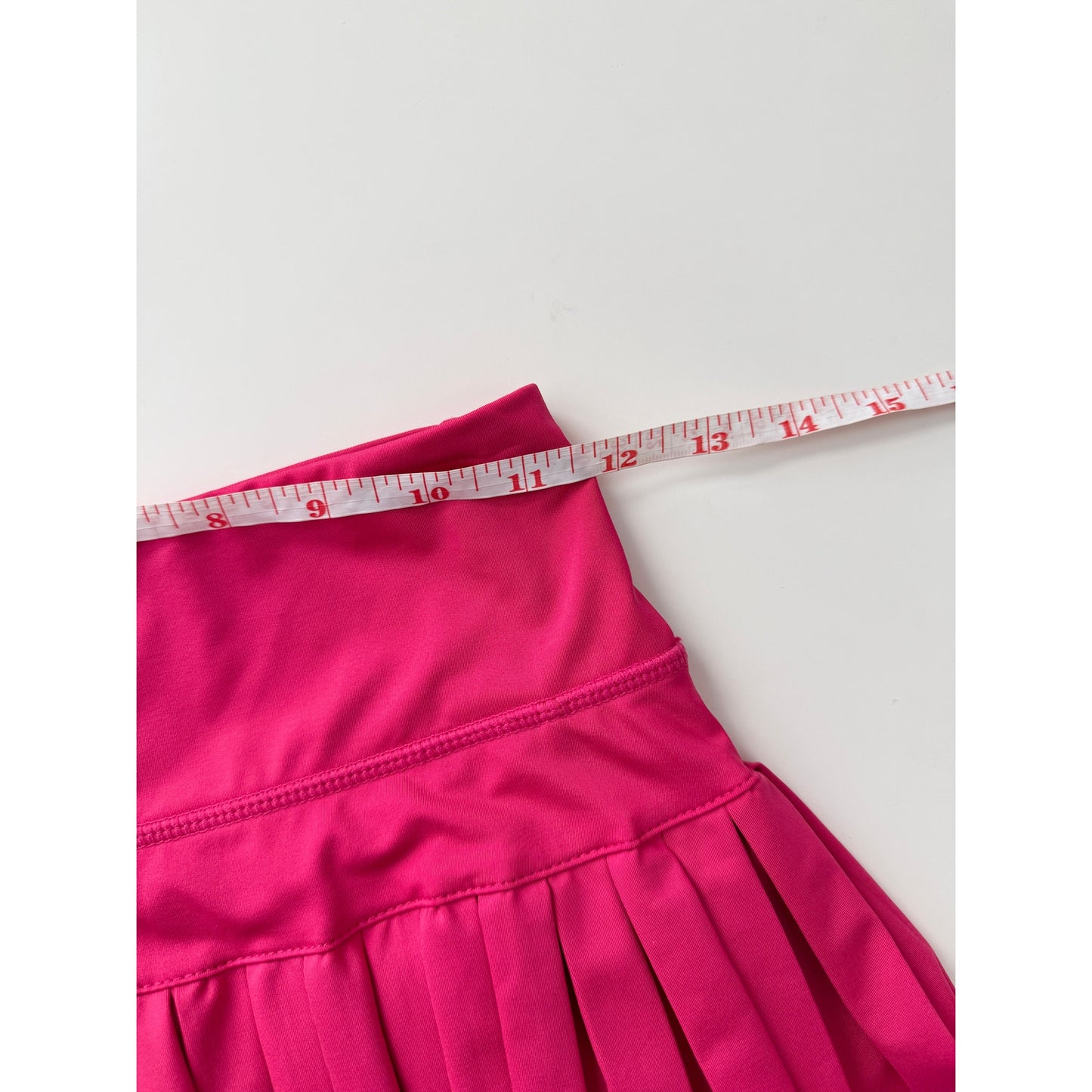 gold hinge pleated tennis skirt - size XS