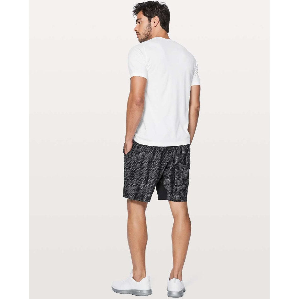 Men's Lululemon grey T.H.E. Short *Linerless 9" - size M