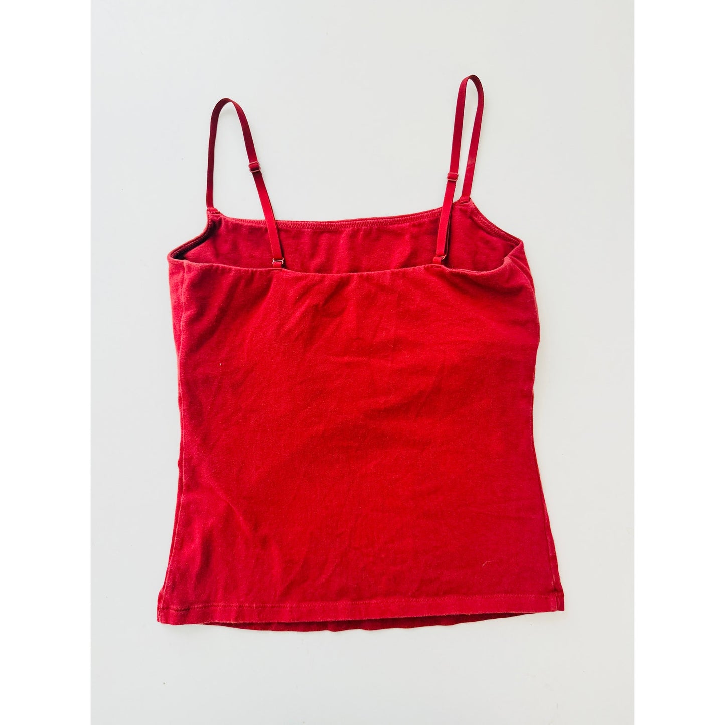 skims red tank top with shelf bra - size medium