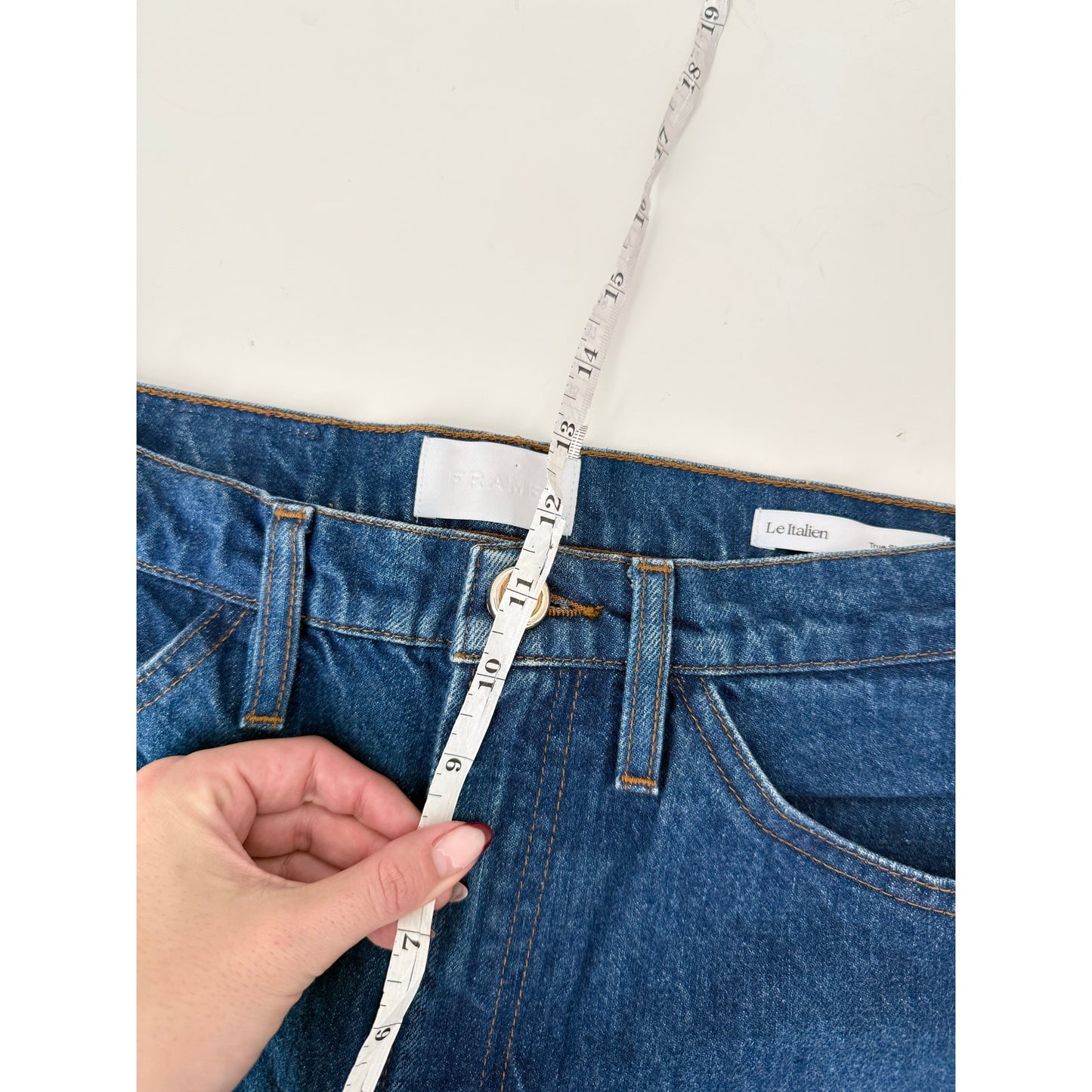 Frame dark wash high rise true straight leg jeans - size 28