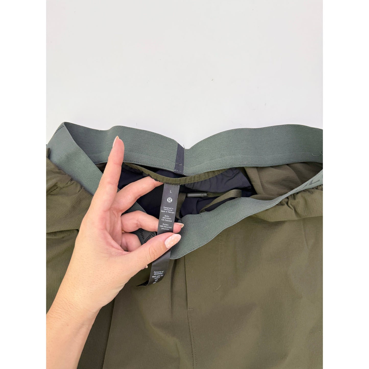 Lululemon Men's Run State Jogger olive jogger  - size large, 29" inseam