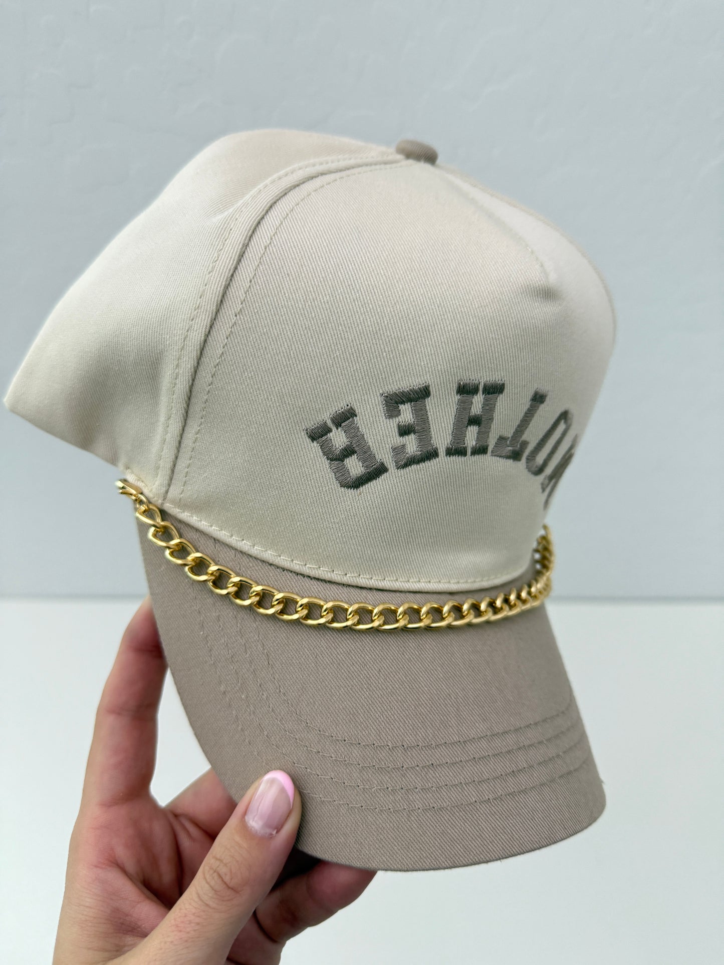 gold hat chain