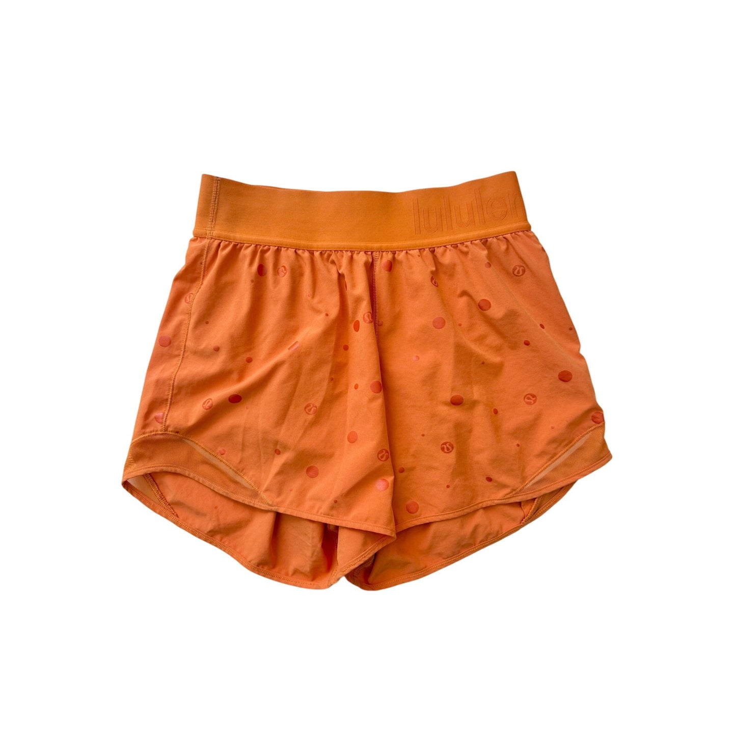 Lululemon high rise logo hotty hot shorts - size 4, 4" inseam