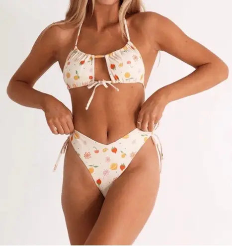 NEW! Aurelle bikini set (size small)