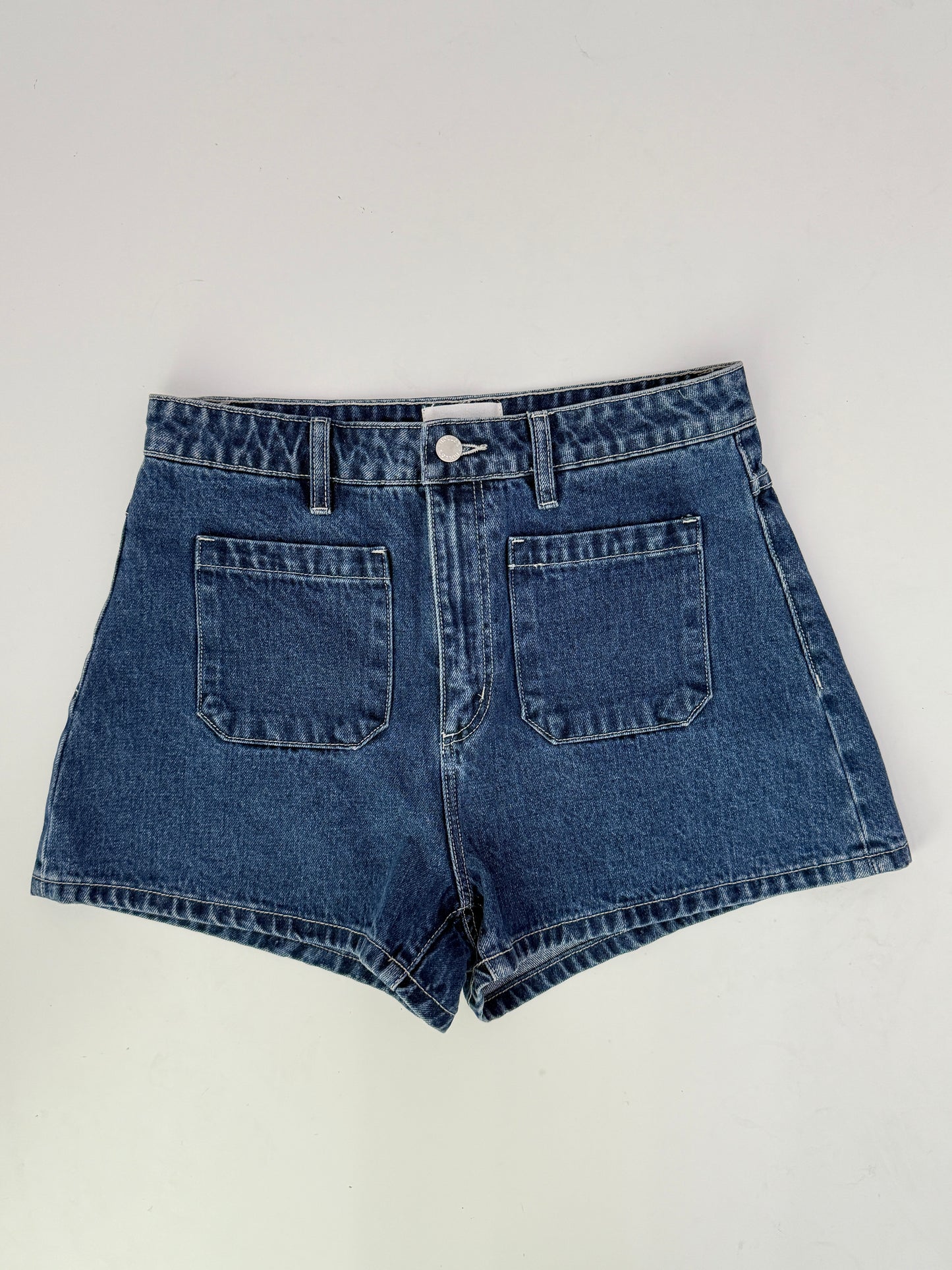 Rolla's high rise pocket shorts (size 28)