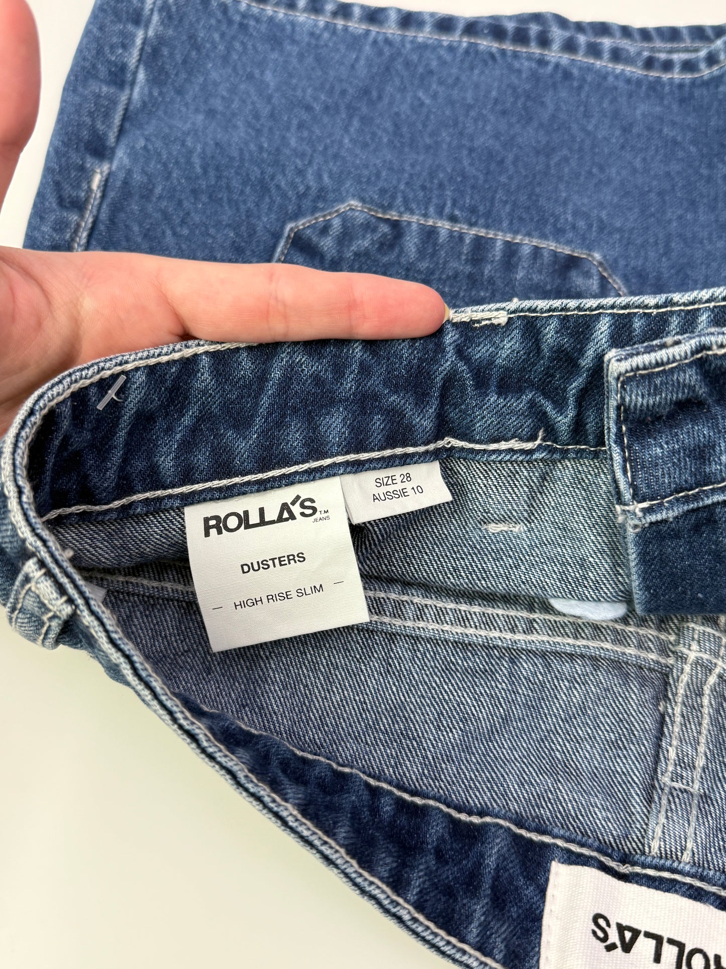 Rolla's high rise pocket shorts (size 28)