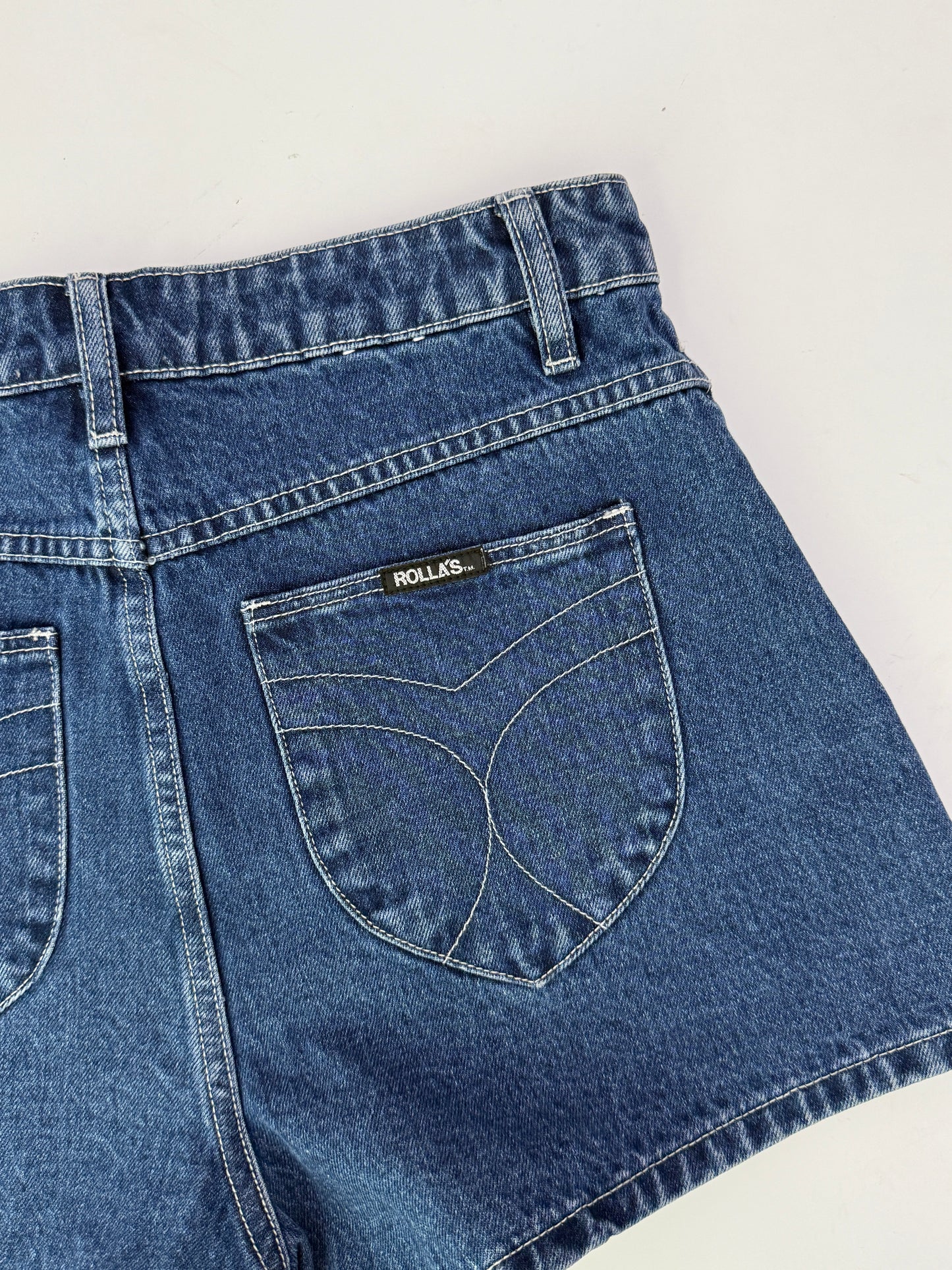 Rolla's high rise pocket shorts (size 28)
