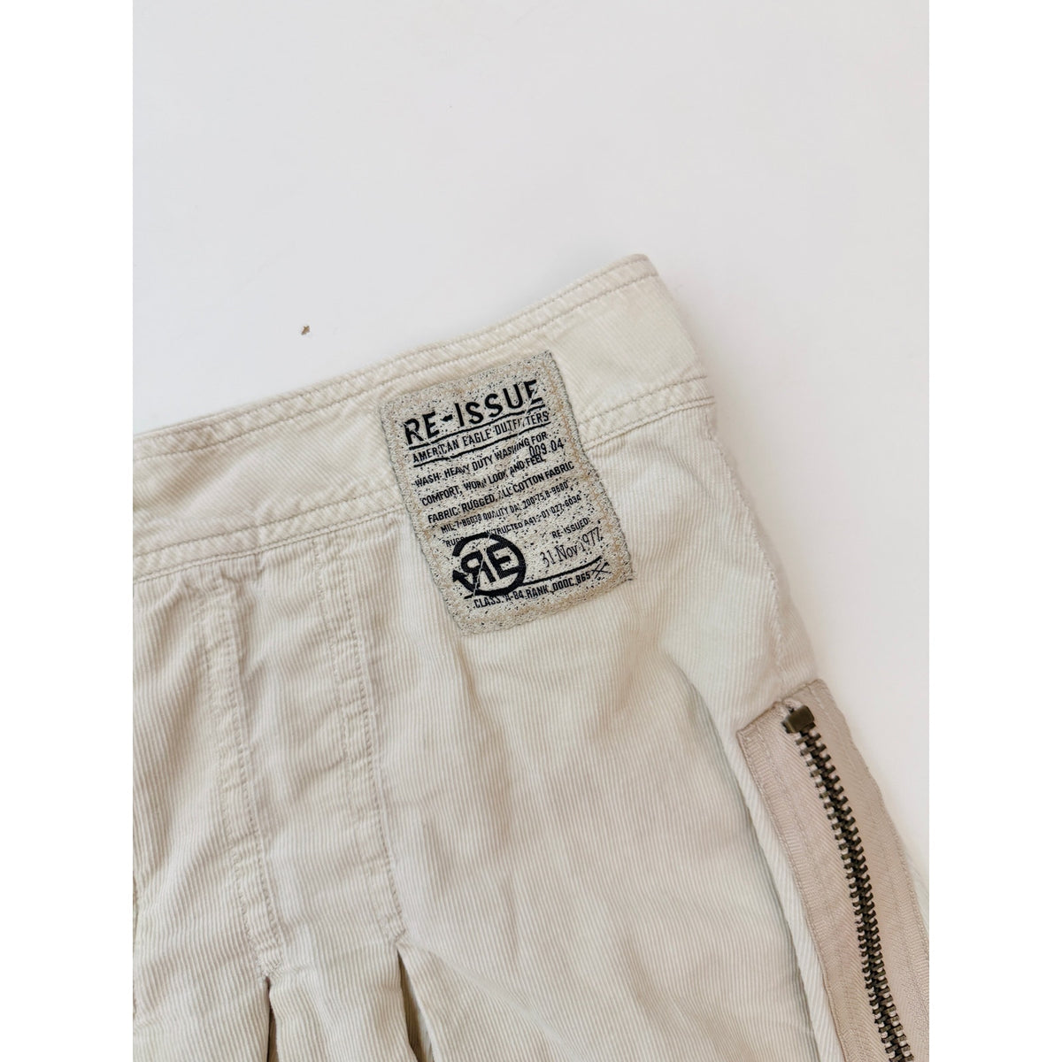Vintage american eagle cargo pleated skirt - size 4