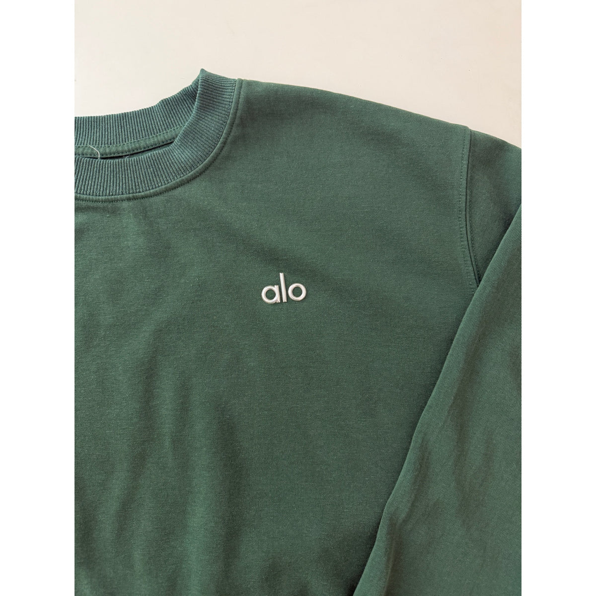 ALO yoga accolade crew sweatshirt - size xs