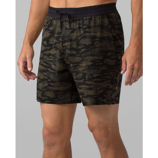 Men's Lululemon channel cross Short - lined 7" - size M