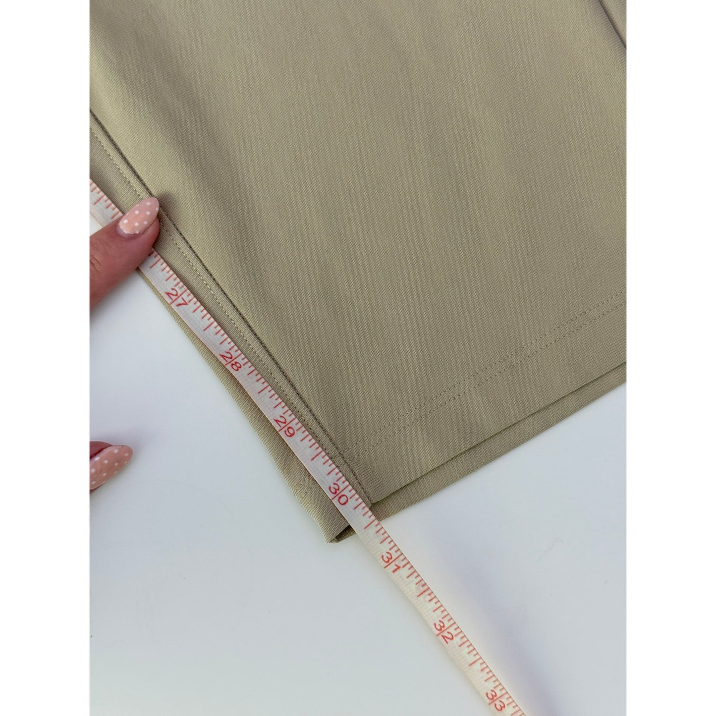 Lululemon Men's Commission Pant Slim *Warpstreme - size 35, 30" inseam