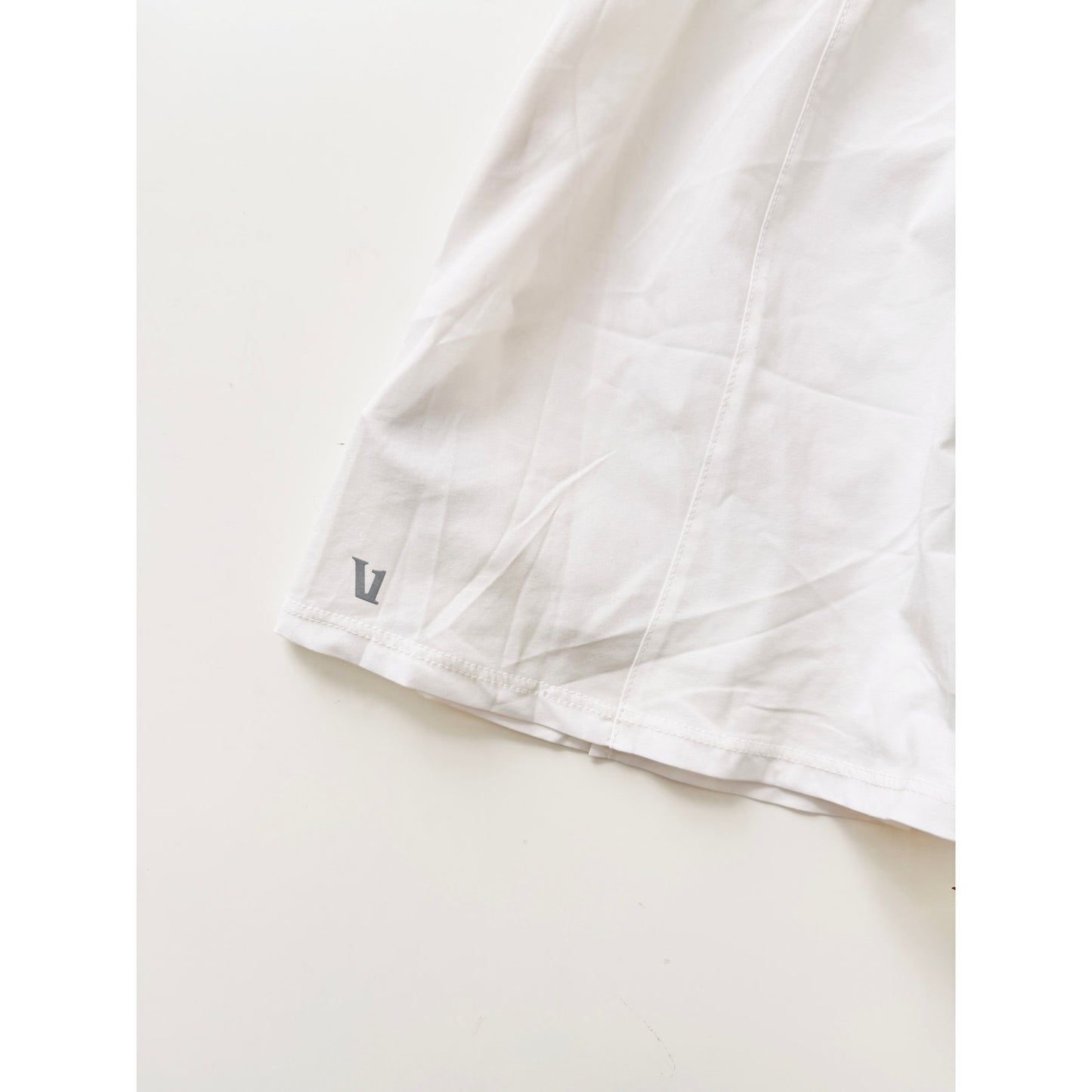 Vuori white high rise clementine pleated skirt - size small