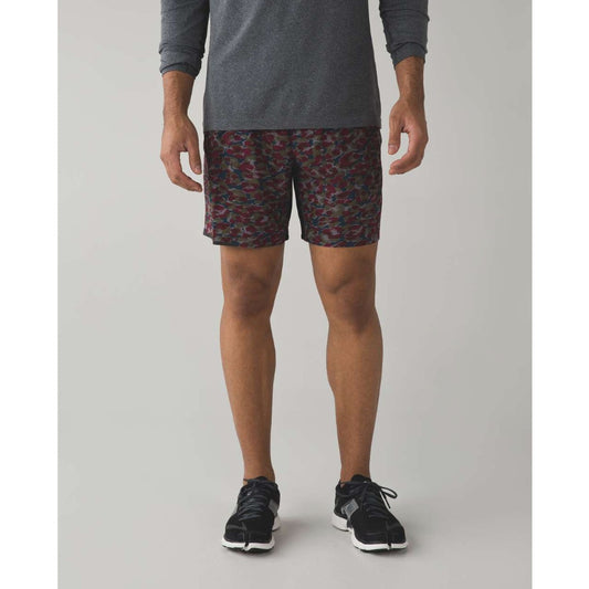 Men's Lululemon Pace preaker short Short - lined 9" - size M