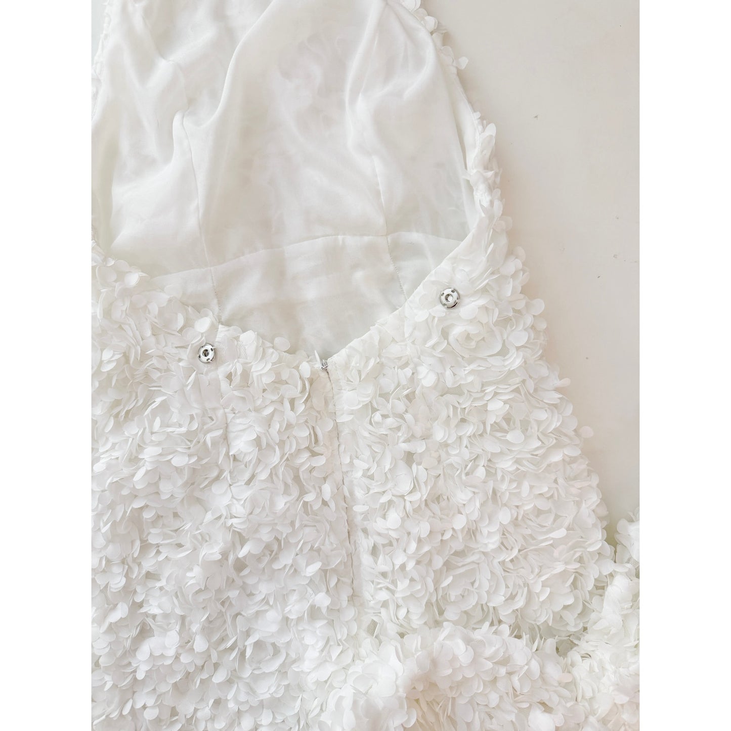 Klesis open back bow halter mini dress - size small