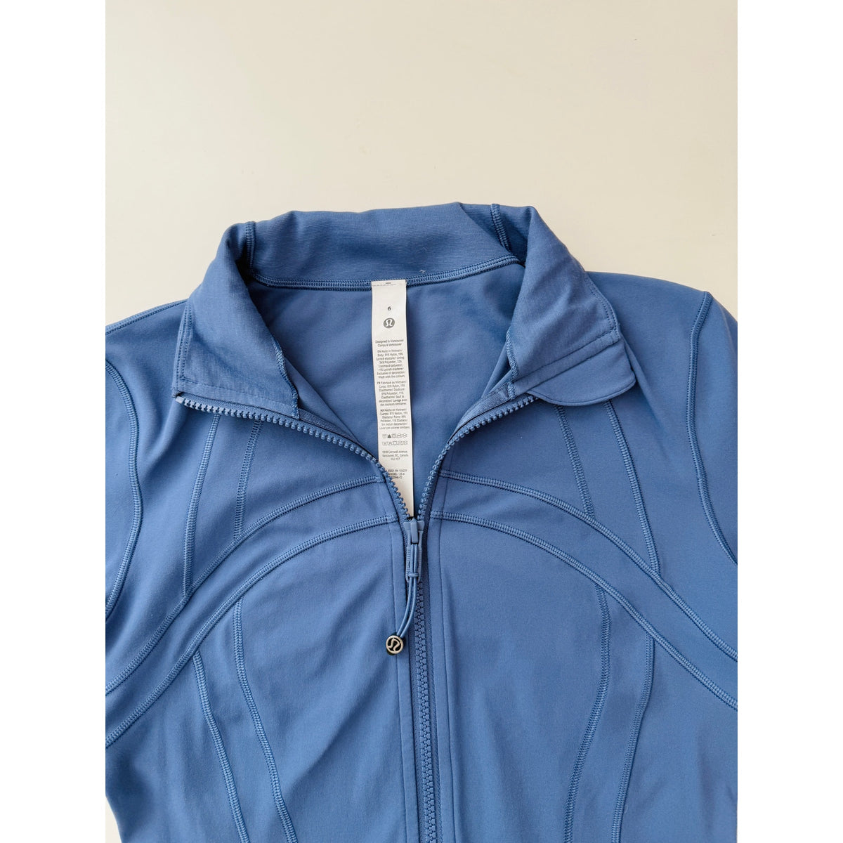 Lululemon brilliant blue define jacket - size 6