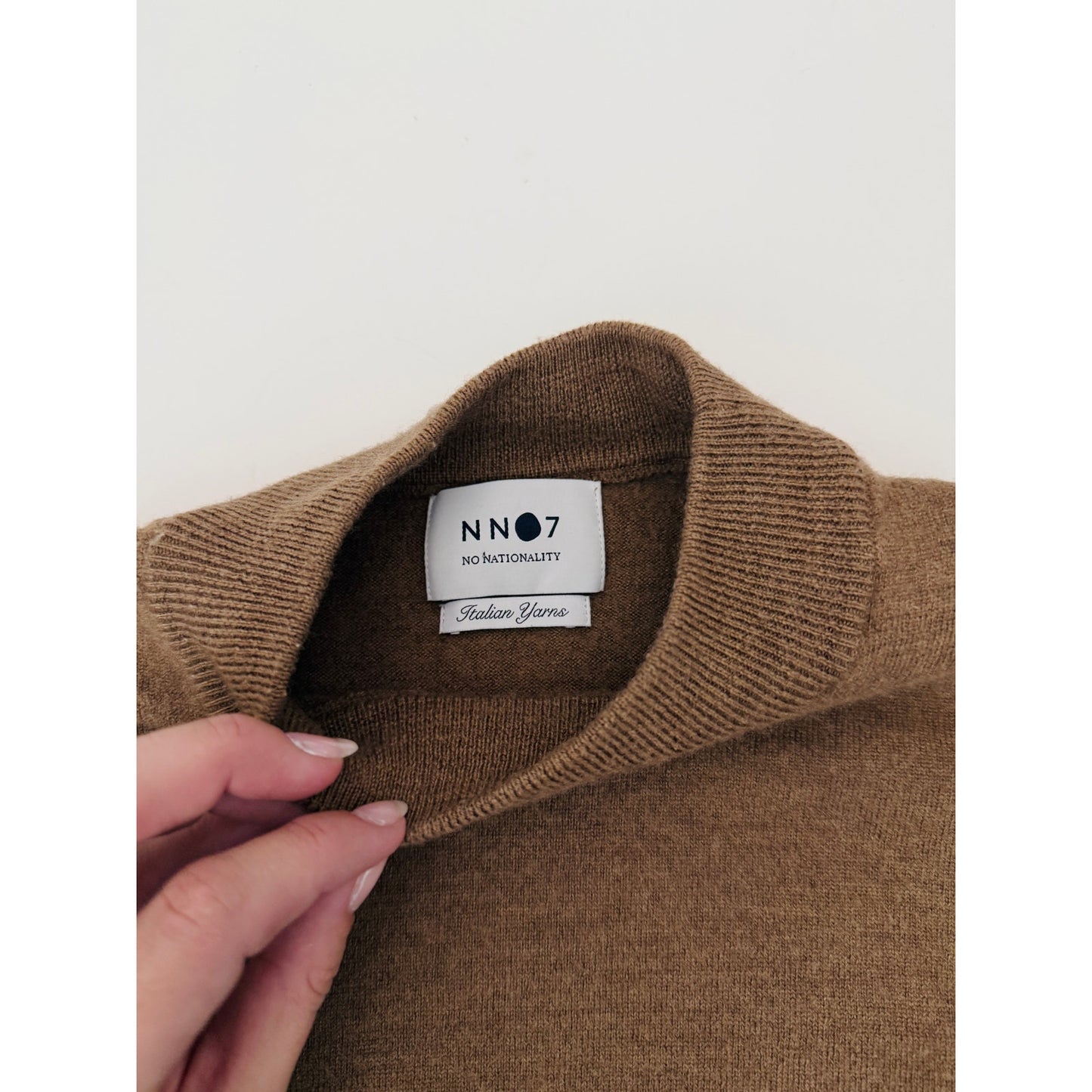 No nationality 100% wool brown sweater - size small